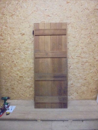 Modern Oak Ledge & Brace Single Door