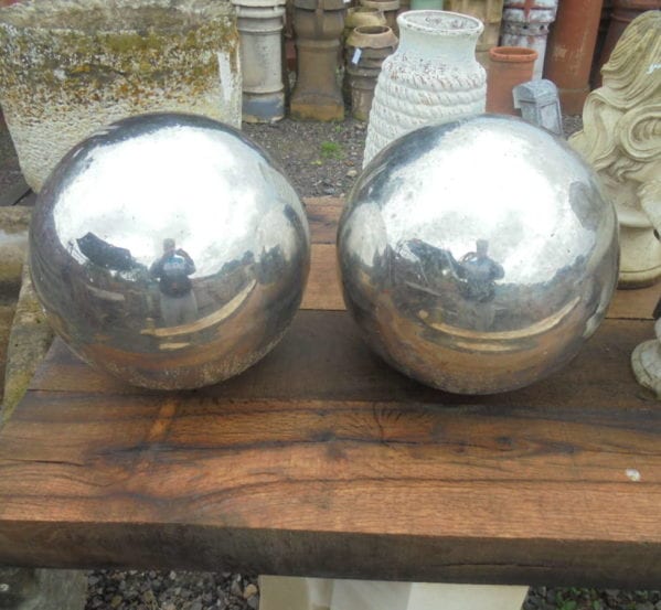 Reclaimed Modern Metal Balls