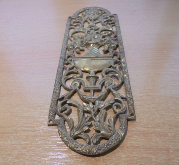 Grand Deluxe Brass Push Plate