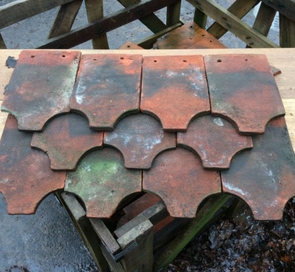 Reclaimed Weathered Fish Tail Clay Tile