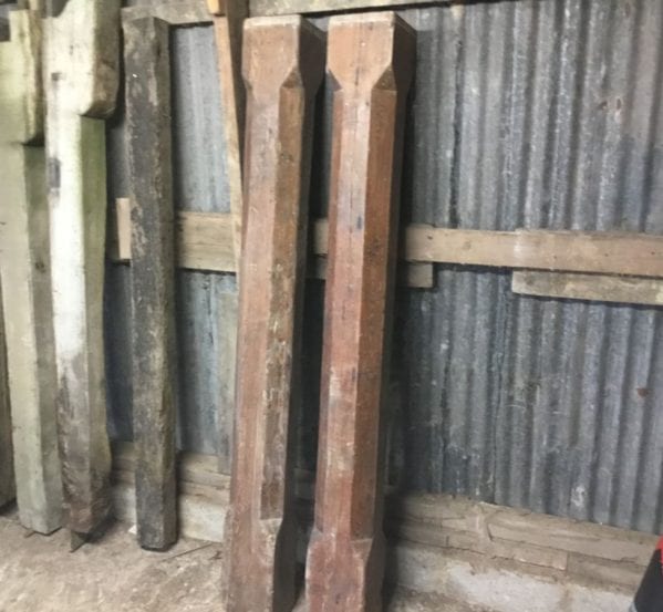Reclaimed Decorative Pitch Pine Posts