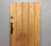 Strippped ledge & Brace Door