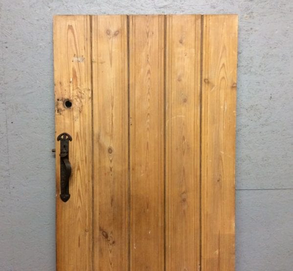 Strippped ledge & Brace Door