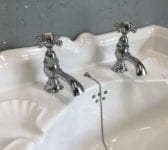 White Sink & Pedestal Shell Detail