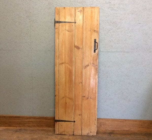 Pine Narrow L&B Door