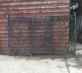 Large Three Section Gate & Railings