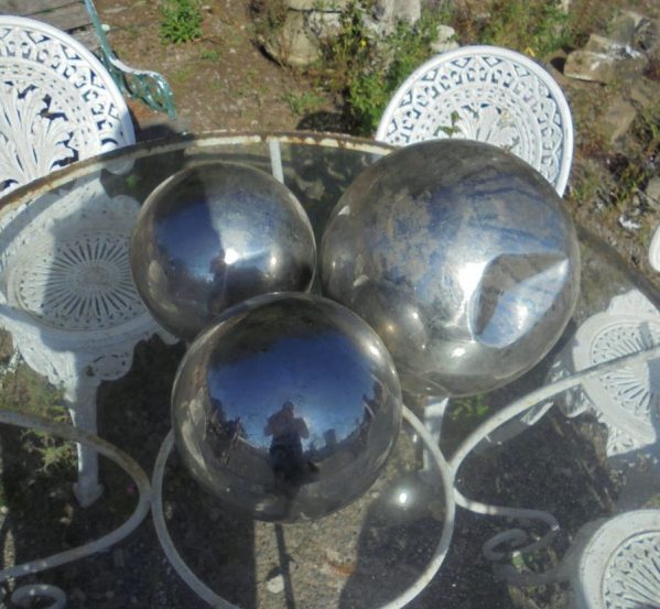 Silver garden balls