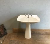 Large Audley Sink With Pedestal