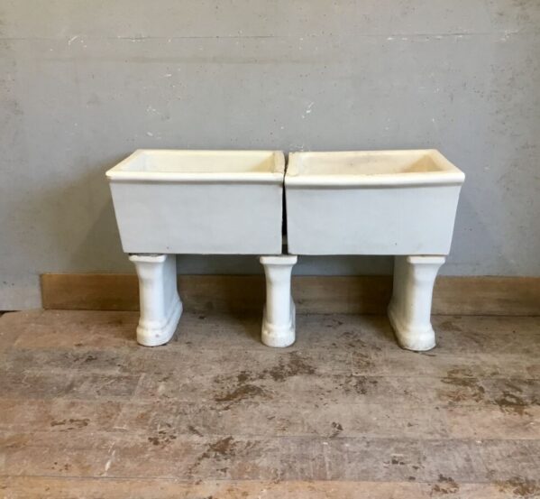 Pair of Joining Large Sinks