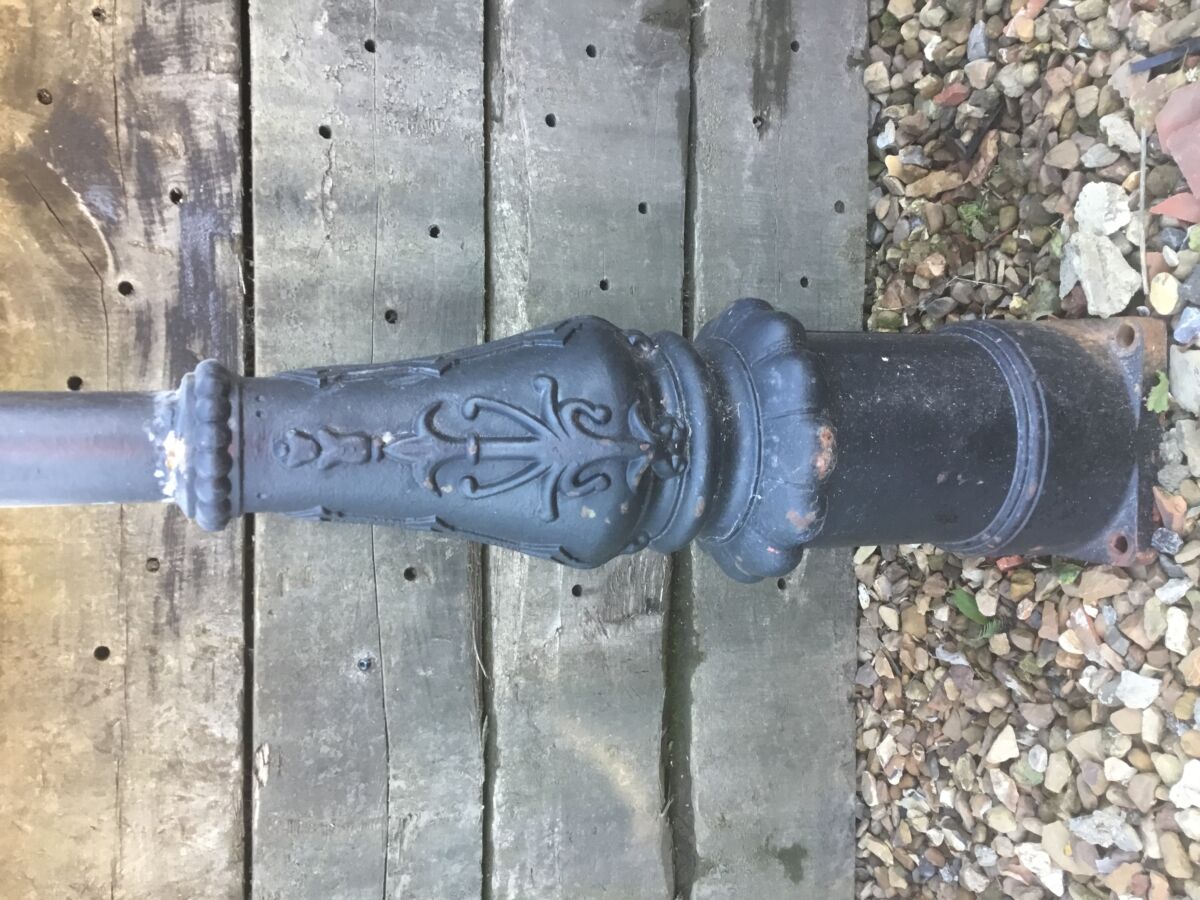 Victorian Street Lamp Posts - Authentic Reclamation