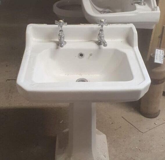 Reclaimed Sink and Pedestal