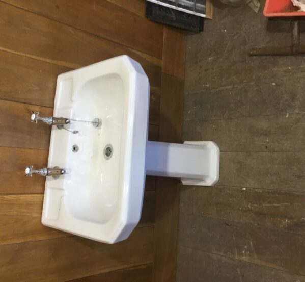 Reclaimed White Sink and Pedestal