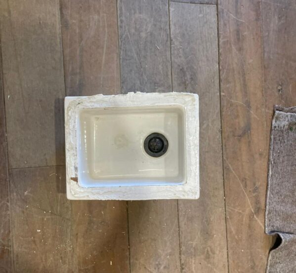 Reclaimed Small Butler Sink