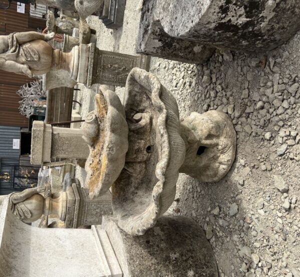 Clam Shell Water Feature