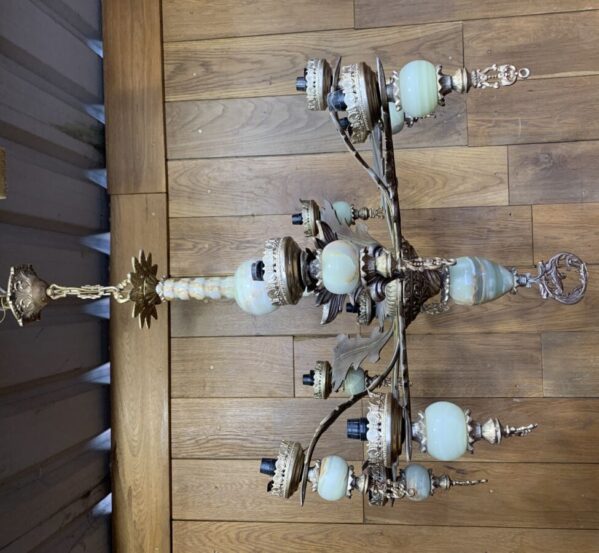 Chandelier with Green Lace Agate Decoration