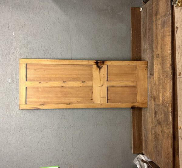 Simple Pine 4 Panel Door with No Beading