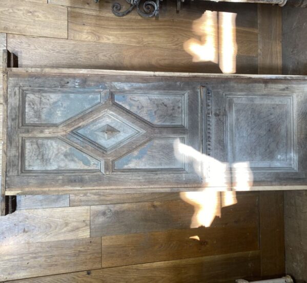 Small Oak Door with Lovely Panelling