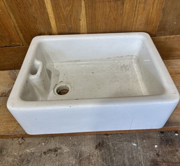 Shallow Crazed Belfast Sink with Small Chip