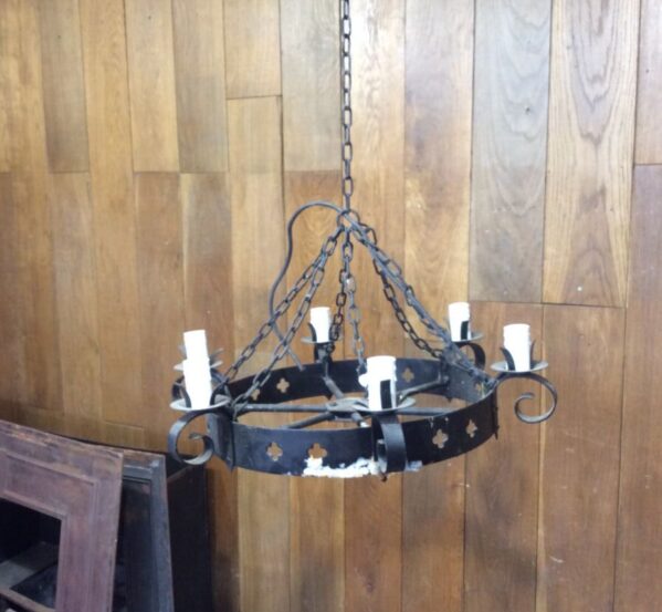 Reproduction Round Light Chandelier