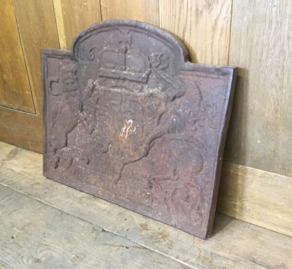 Antique Fireback Showing Uk Coat Of Arms