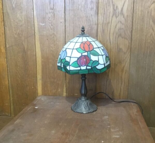 Small Stained Glass Flower Lamp