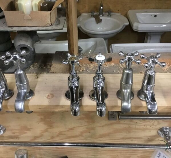 Simple Silver Hot & Cold Taps Missing Hot Insert