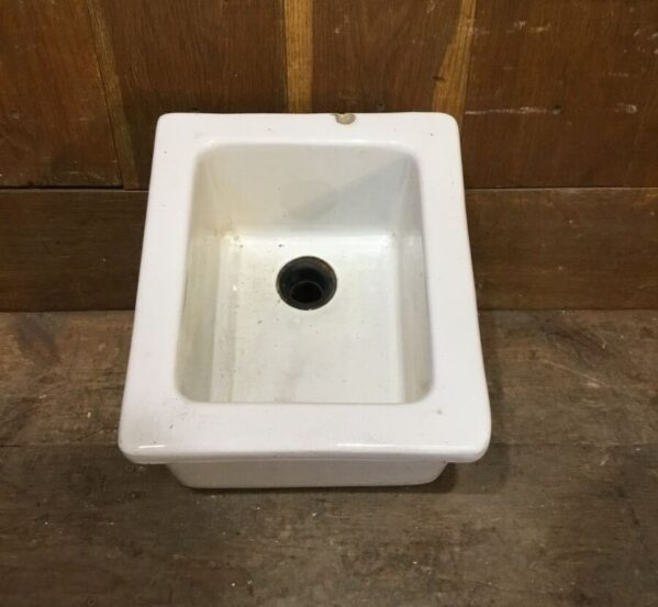Little Butler Sink With Chip