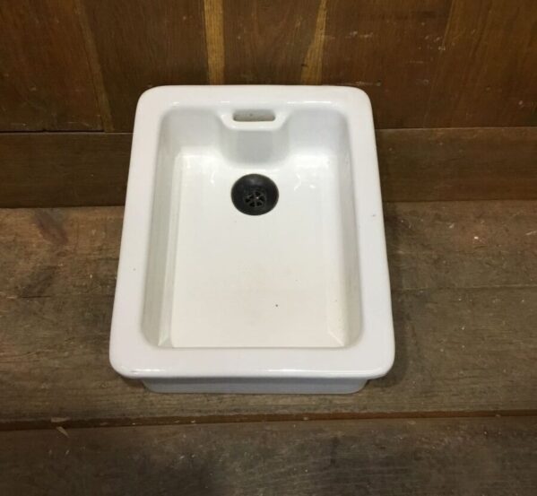 Small Shallow Butler Sink