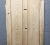 Stripped 4 Panel Beaded Door