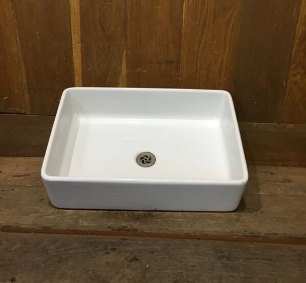 Fantastic Modern Ceramic Butler Sink
