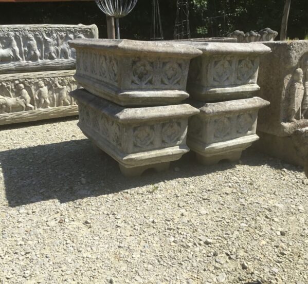4 Recon Stone Planters