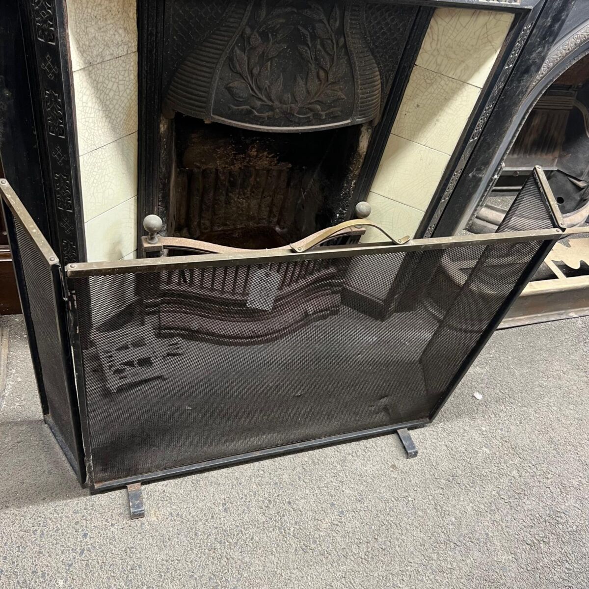 Sturdy Folding Fire Guard