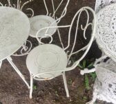 White Metal Garden Set