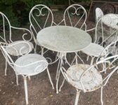 White Metal Garden Set