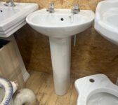 Compact Pedestal Basin