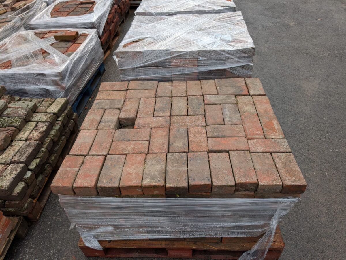 Terracotta Colour Pavers