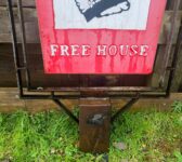 Queens Head Pub Sign