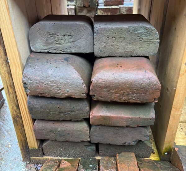 Corner Bullnose Coping