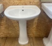 Traditional Full Pedestal Bathroom Basin